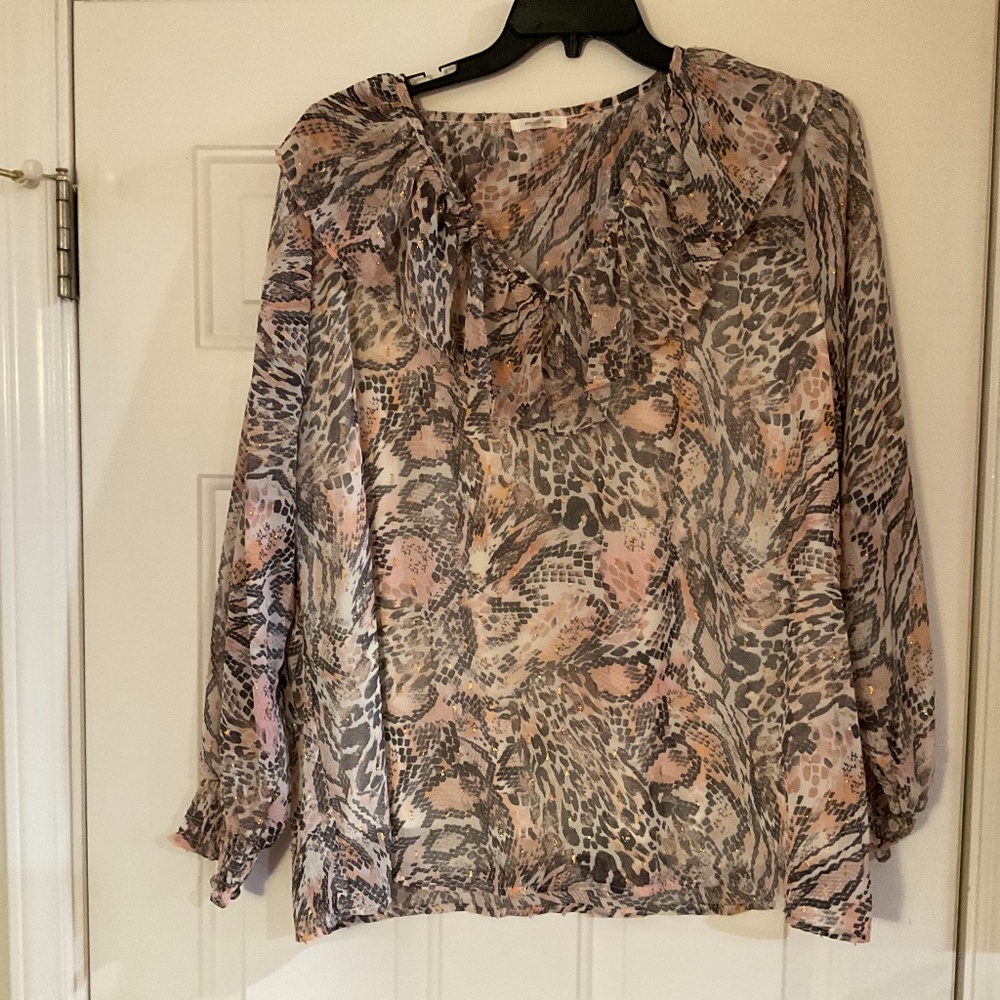 MAURICES BOUTIQUE SHIRT